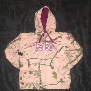 Cabela’s pink camo hoodie
